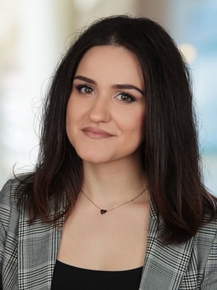 Portraitbild von SARA KAYSI